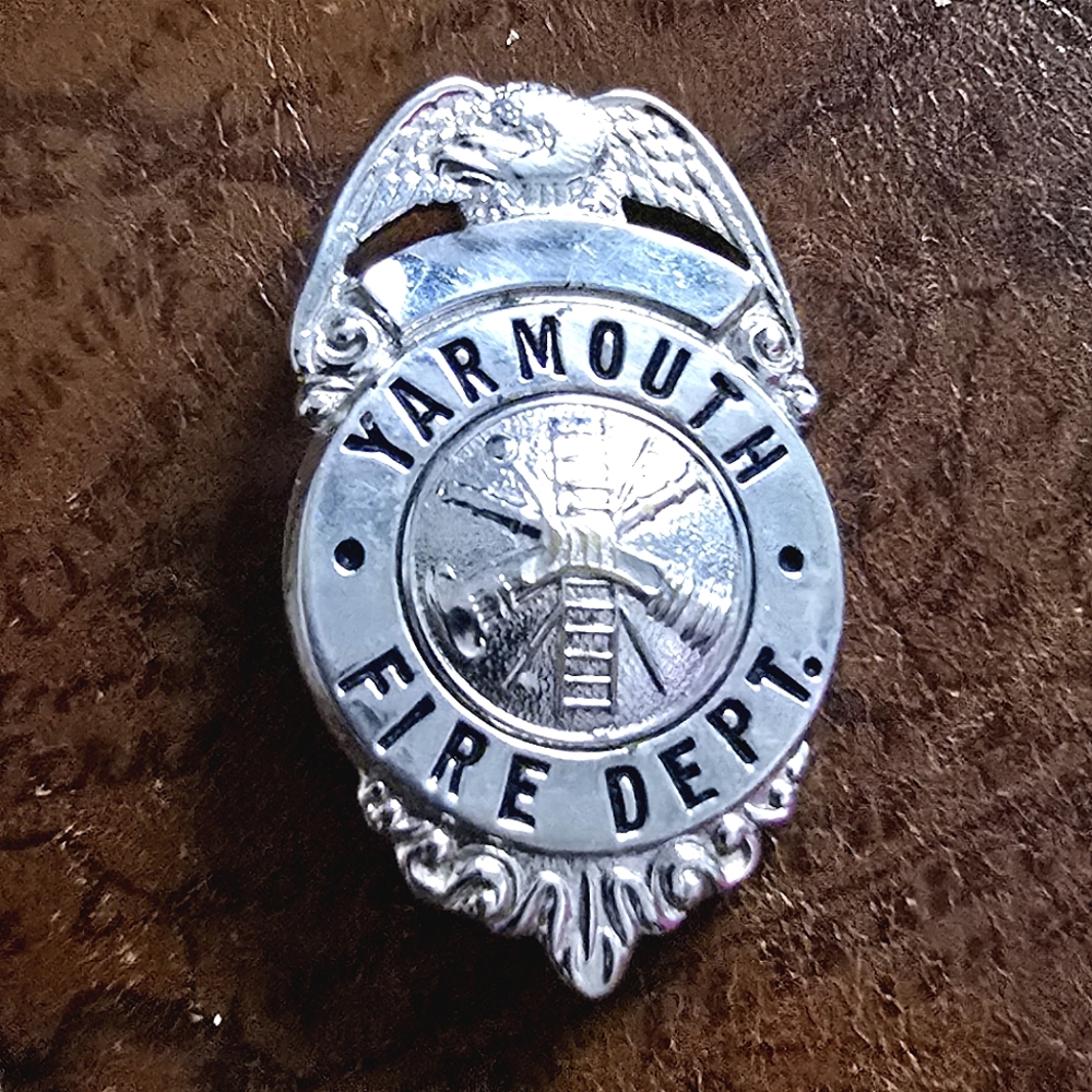 Vintage fire badge Yarmouth Fire Department firefighter obsolete badge